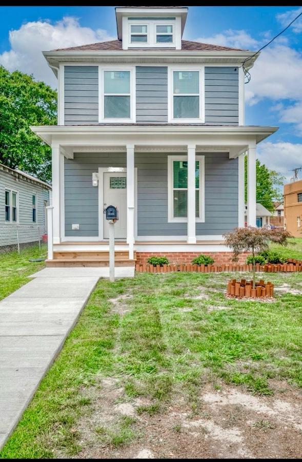 Villa The Chesapeake Gray Norfolk Esterno foto